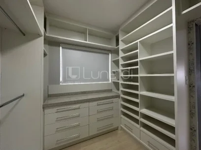 Foto Apartamento com 2 Dormitórios