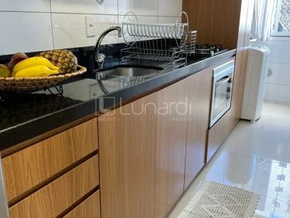Foto Apartamento com 2 Dormitórios