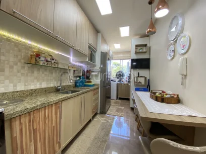Foto Apartamento com 3 Dormitórios