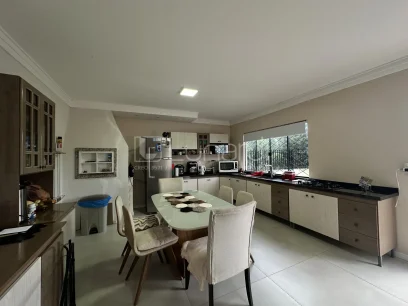Foto Casa com 3 Dormitórios