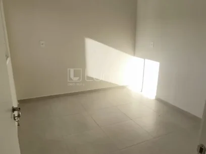 Foto Apartamento com 2 Dormitórios
