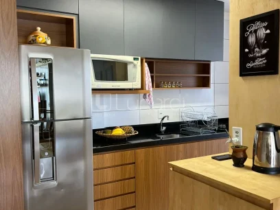 Foto Apartamento com 2 Dormitórios