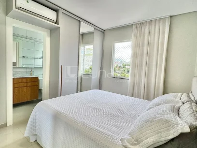 Foto Apartamento com 2 Dormitórios