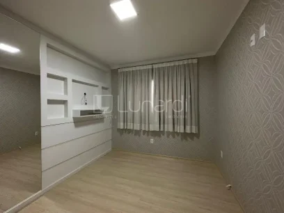 Foto Apartamento com 2 Dormitórios