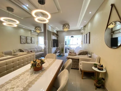 Foto Apartamento com 3 Dormitórios
