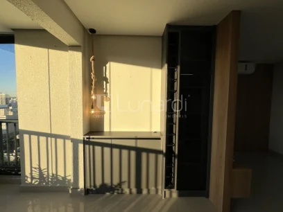 Foto Apartamento com 2 Dormitórios