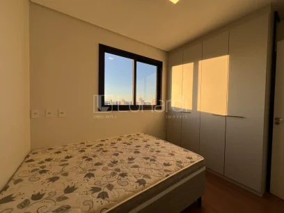 Foto Apartamento com 2 Dormitórios