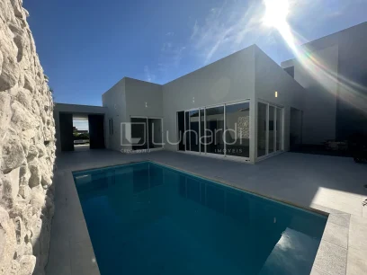 Foto Casa com 3 Dormitórios