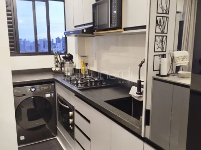 Foto Apartamento com 2 Dormitórios