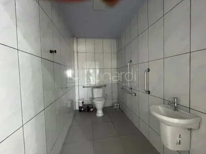 Foto Barracão