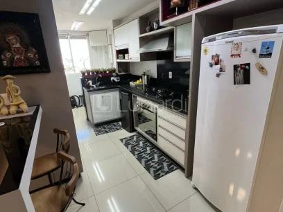 Foto Apartamento com 3 Dormitórios