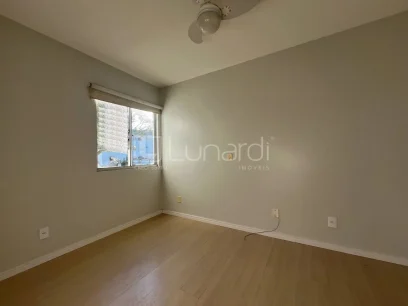 Foto Apartamento com 3 Dormitórios
