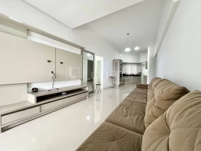 Apartamento com 2 Dormitórios