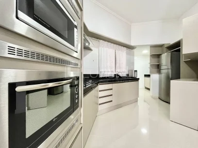 Foto Apartamento com 2 Dormitórios