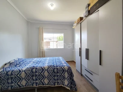 Foto Casa com 3 Dormitórios