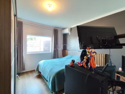 Foto Casa com 3 Dormitórios