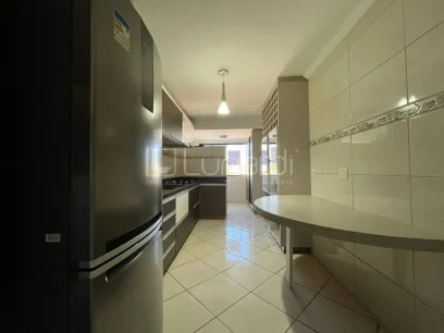 Foto Apartamento com 3 Dormitórios