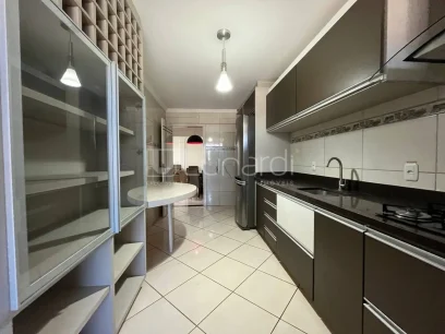 Foto Apartamento com 3 Dormitórios