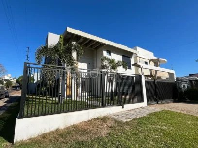 Foto Casa com 3 Suítes