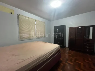 Foto Casa com 3 Dormitórios