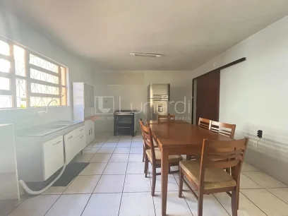 Foto Casa com 3 Dormitórios