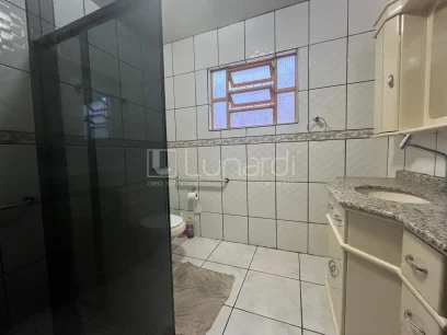 Foto Casa com 3 Dormitórios