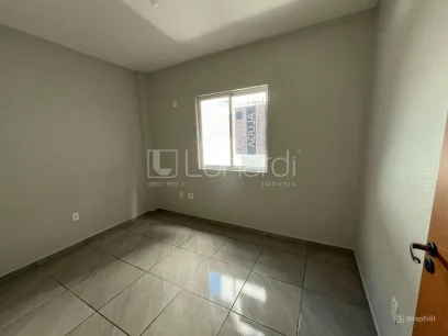 Foto Apartamento com 2 Dormitórios
