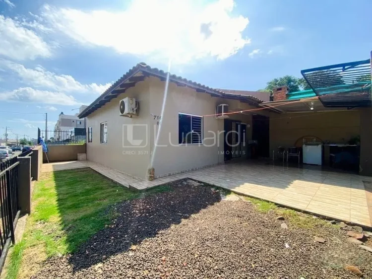 Casa com 3 Dormitórios