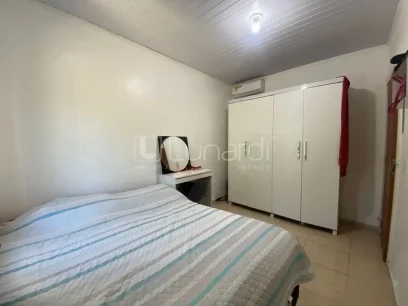 Foto Casa com 3 Dormitórios