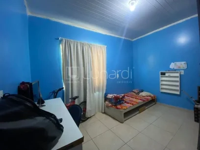 Foto Casa com 3 Dormitórios