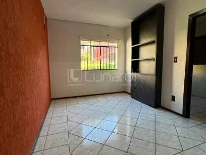 Foto Casa com 4 Dormitórios