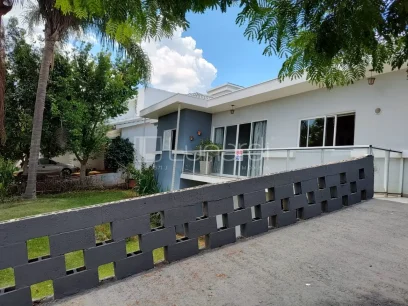 Foto Casa com 3 Dormitórios