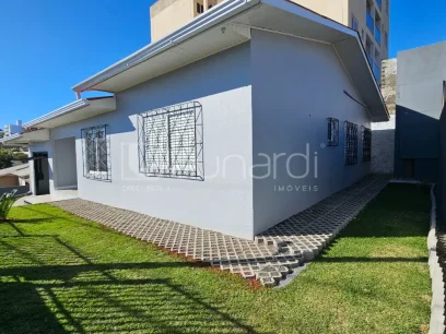 Foto Casa com 3 Dormitórios