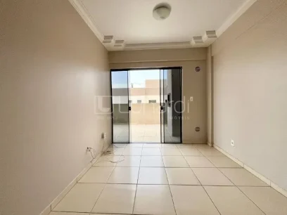 Foto Apartamento com 3 Dormitórios