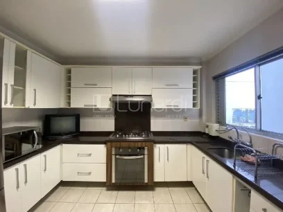 Foto Apartamento com 3 Dormitórios
