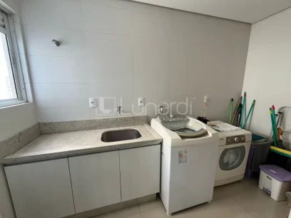 Foto Apartamento com 3 Dormitórios