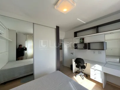 Foto Apartamento com 3 Dormitórios