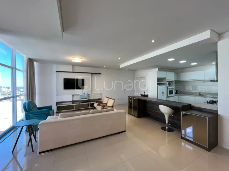Apartamento com 3 Dormitórios