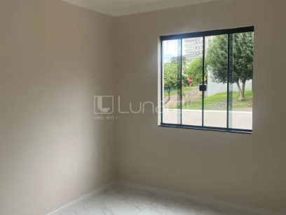 Foto Casa com 2 Dormitórios
