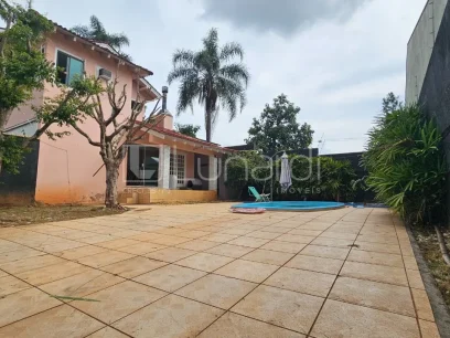 Foto Casa com 2 Dormitórios