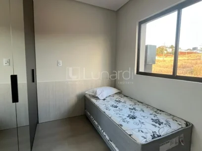Foto Sobrado com 3 Dormitórios