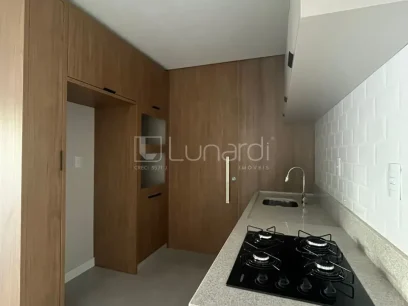 Foto Sobrado com 3 Dormitórios