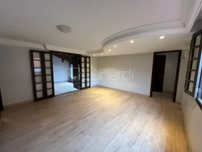 Foto Casa com 3 Dormitórios