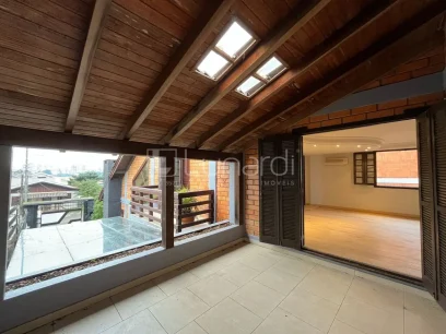 Foto Casa com 3 Dormitórios