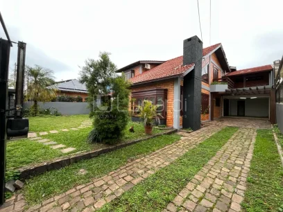 Foto Casa com 3 Dormitórios
