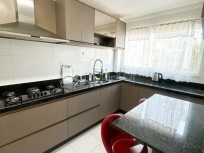 Foto Apartamento com 3 Dormitórios