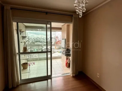 Foto Apartamento com 3 Dormitórios