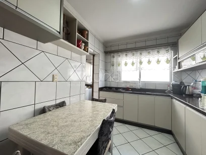 Foto Apartamento com 3 Dormitórios