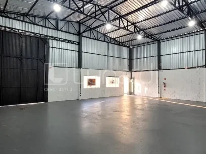Foto Barracão