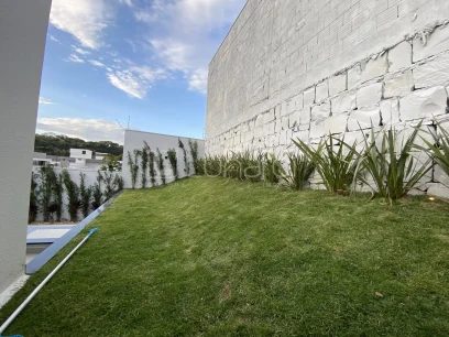 Foto Casa com 3 Dormitórios